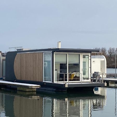 Houseboat Trinidad Hotel Maastricht Kültér fotó